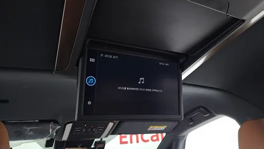 Toyota 4 2.5 HEV AWD 2023 18