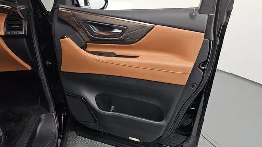 Toyota 4 2.5 HEV AWD 2023 26