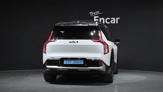 Kia EV9 4WD 2024 4