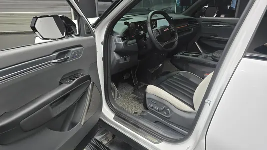 Kia EV9 4WD 2024 10