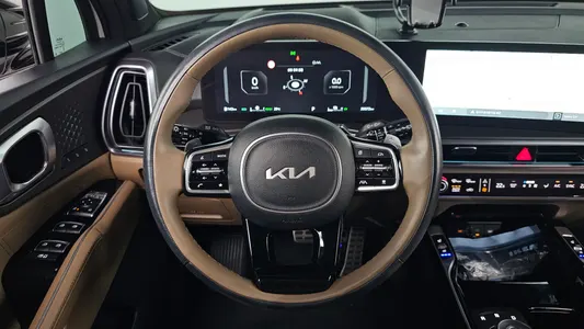 Kia 4 HEV 1.6 4WD 2024 13