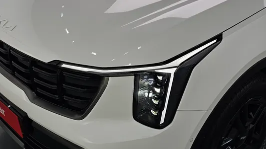 Kia 4 HEV 1.6 4WD 2024 22