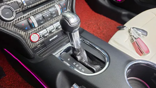 Ford 머스탱 GT 2015 8
