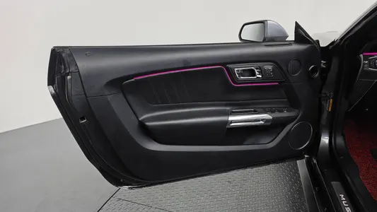 Ford 머스탱 GT 2015 24