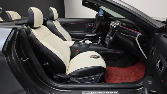 Ford 머스탱 GT 2015 26