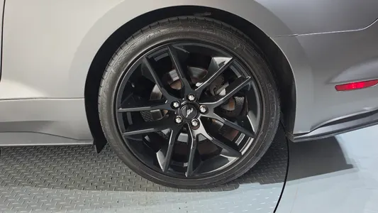 Ford 머스탱 GT 2015 21