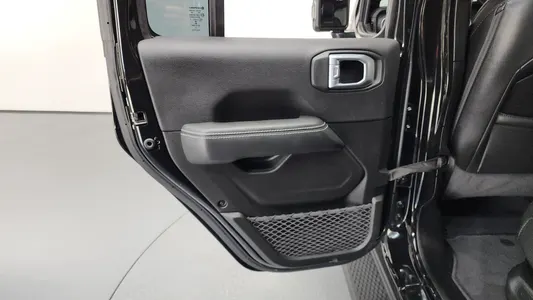 Jeep (JL) 2.0 4 4xe 2022 25