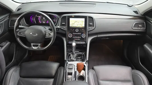 Renault Korea SM6 2.0 LPe RE () 2018 7