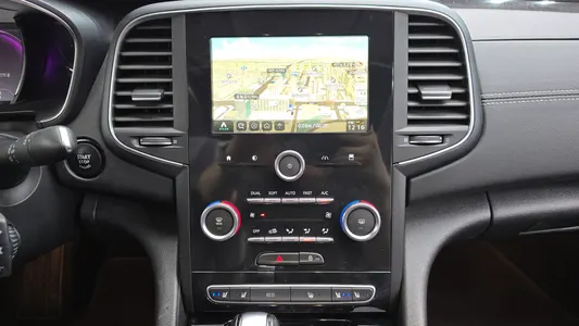 Renault Korea SM6 2.0 LPe RE () 2018 12