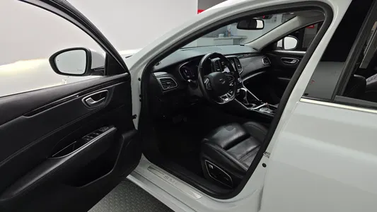 Renault Korea SM6 2.0 LPe RE () 2018 10