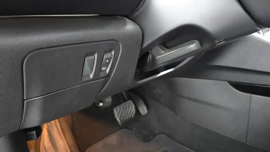 Renault Korea SM6 2.0 LPe RE () 2018 19