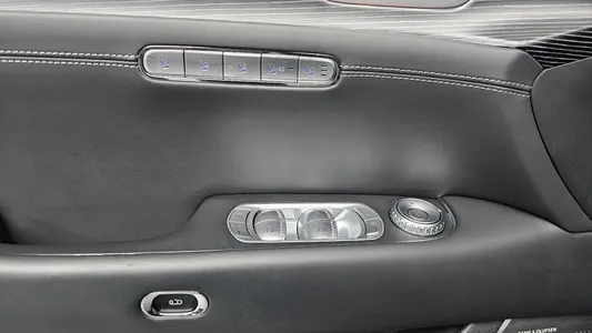 Genesis G90 (RS 4) 3.5 e-S/C AWD LWB 2023 28