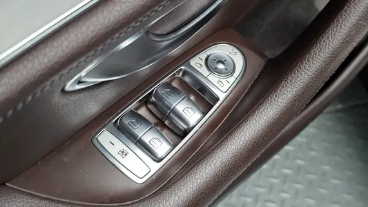 Mercedes-Benz CLS-Class C257 CLS400d 4MATIC 2018 28