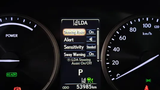 Lexus NX300h 2019 29