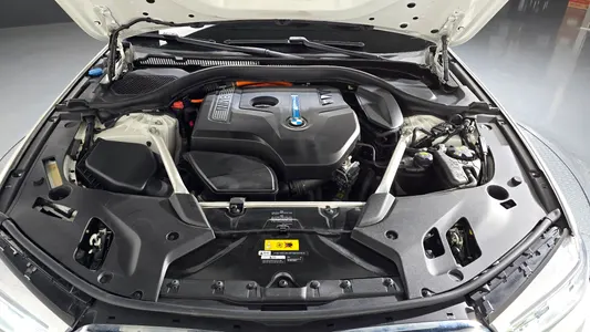 BMW 5 Series (G30) 530e M 2020 5