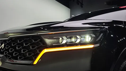 Kia 4 HEV 1.6 2WD 2022 22