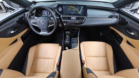 Lexus ES300h 7 2022 7