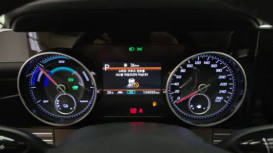 Hyundai IG 2022 8