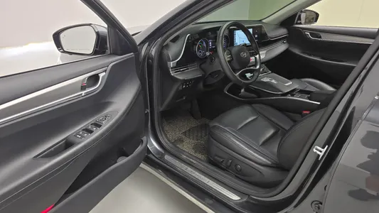 Hyundai IG 2022 10