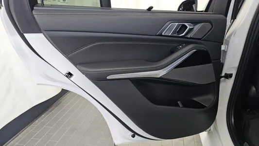 BMW X5 (G05) xDrive 40i M 2026 25