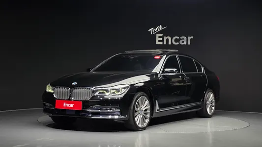 BMW 7 Series (G11) 750Li xDrive 2016