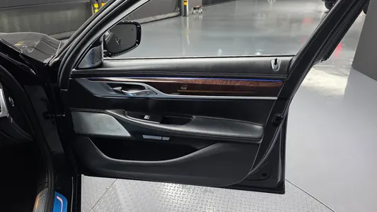 BMW 7 Series (G11) 750Li xDrive 2016 25