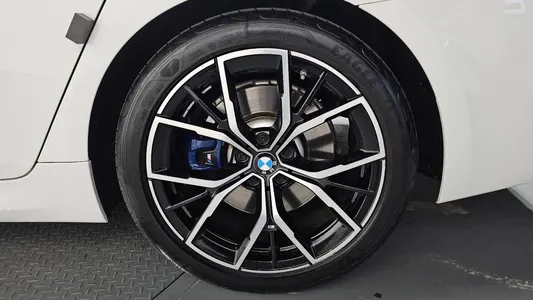 BMW 5 Series (G30) 530i M 2020 21