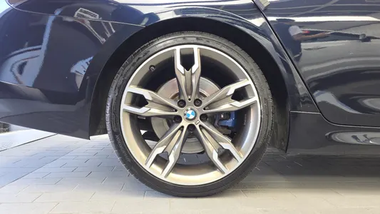 BMW 5 Series (G30) M550d xDrive 2018 5