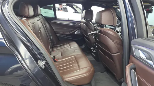 BMW 5 Series (G30) M550d xDrive 2018 12