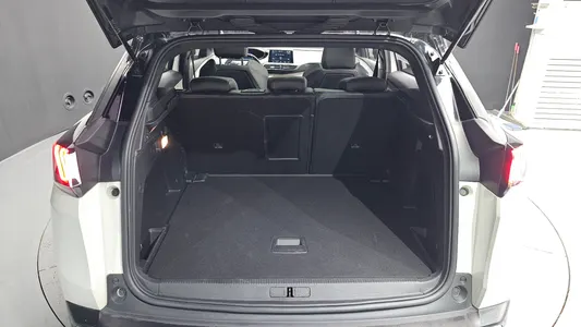 Peugeot 3008 2 1.2 Pure Tech GT 2022 20