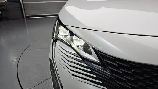 Peugeot 3008 2 1.2 Pure Tech GT 2022 23