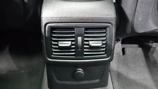 BMW X1 (F48) xDrive 20d 2018 27
