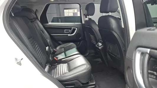 Land Rover 디스커버리 스포츠 2.0 TD4 HSE 2016 10