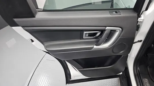 Land Rover 디스커버리 스포츠 2.0 TD4 HSE 2016 25