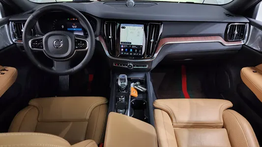 Volvo V60 2 B5 AWD 2023 7