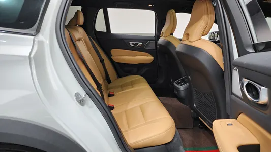 Volvo V60 2 B5 AWD 2023 11