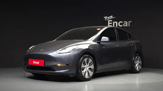 Tesla Y AWD 2021