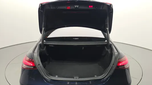 Mercedes-Benz E-Class W213 E350 4MATIC AMG Line 2022 34