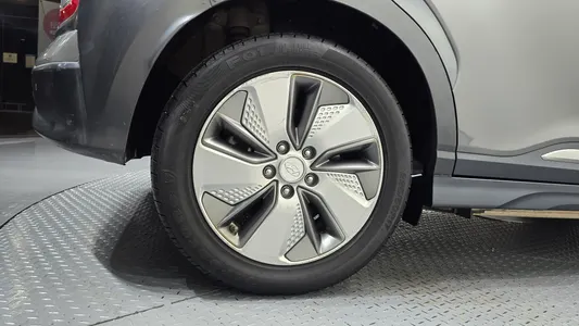 Hyundai 코나 일렉트릭 2019 5