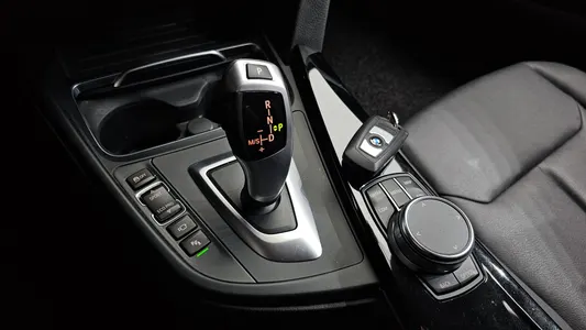 BMW 3 Series GT (F34) GT 320d 2020 8