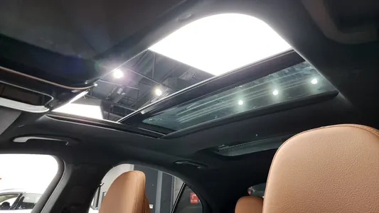 Mercedes-Benz E-Class W214 E220d 4MATIC 2026 19