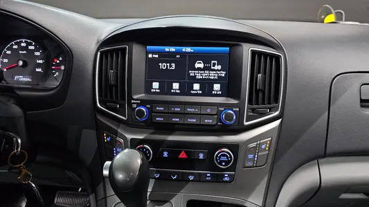 Hyundai 그랜드 스타렉스 LPi 2020 19