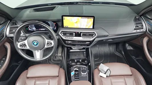 BMW iX3 M 2023 6