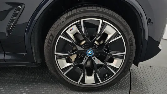 BMW iX3 M 2023 21