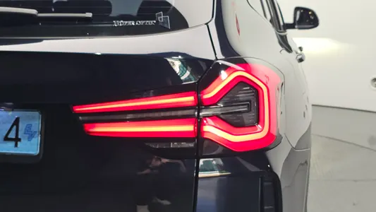 BMW iX3 M 2023 23
