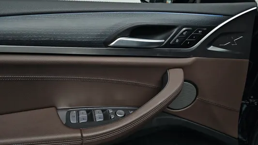 BMW iX3 M 2023 30