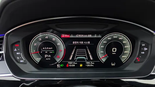 Audi A8 (D5) 60 TFSI LWB 2021 8