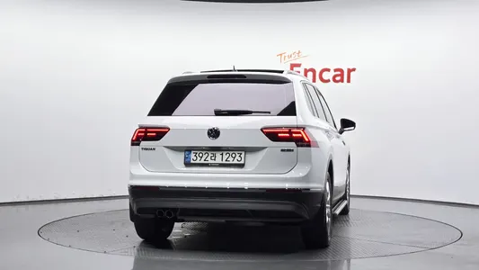 Volkswagen 2 2.0 TDI 4 2020 4