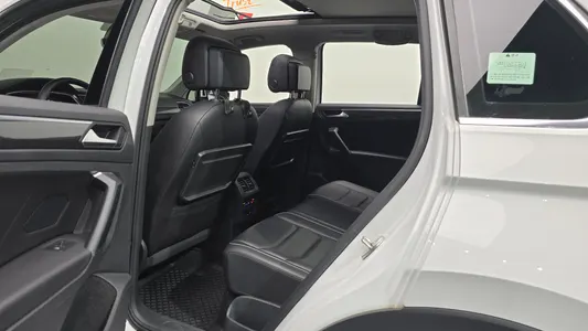 Volkswagen 2 2.0 TDI 4 2020 11
