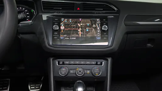 Volkswagen 2 2.0 TDI 4 2020 13